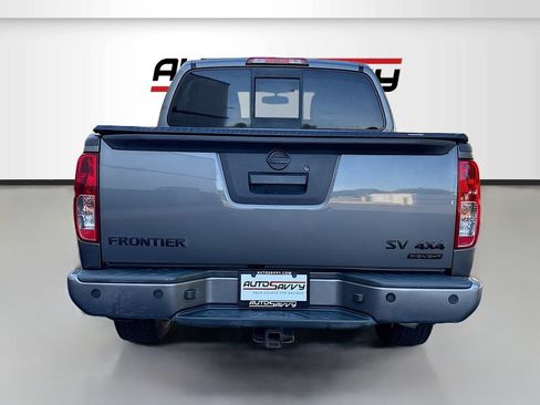Used 2019 Nissan Frontier SV w/ Value Truck Package AWD/4WD image 6