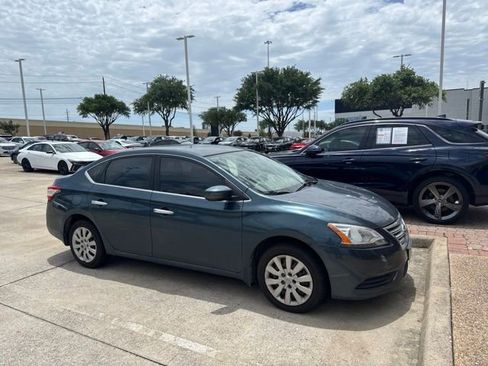 Used 2014 Nissan Sentra SV FWD image 5