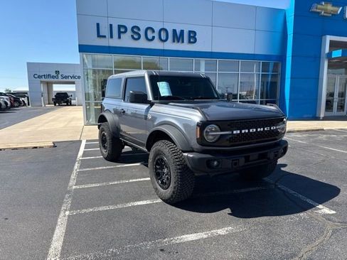 Used 2023 Ford Bronco Wildtrak AWD/4WD image 1