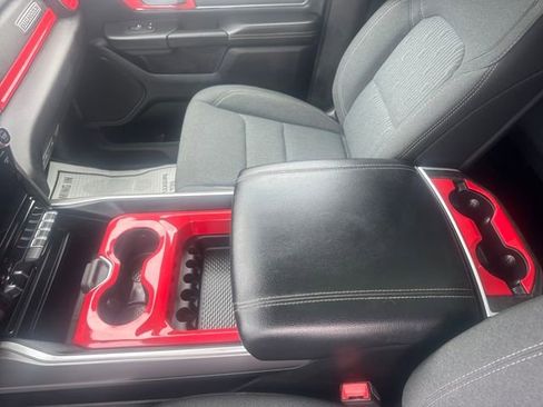 Used 2021 RAM 1500 Big Horn image 25