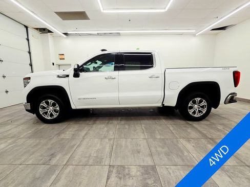 Used 2025 GMC Sierra 1500 SLT AWD/4WD image 2
