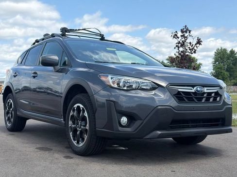 Used 2021 Subaru Crosstrek 2.0i Premium AWD/4WD image 1