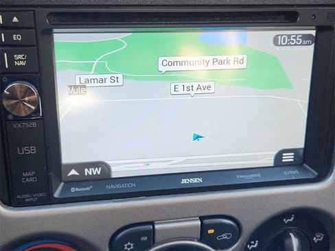 Used 2010 GMC Canyon SLE image 14