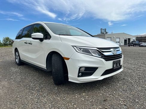 Used 2019 Honda Odyssey EX image 12