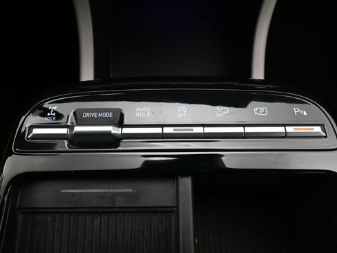 Certified 2025 Hyundai Tucson Limited image 19