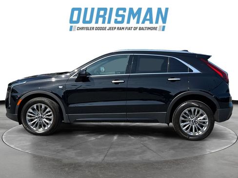 Used 2024 Cadillac XT4 Premium Luxury AWD/4WD image 3