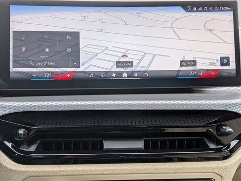 New 2026 BMW 330i xDrive Sedan w/ M Sport Package image 14