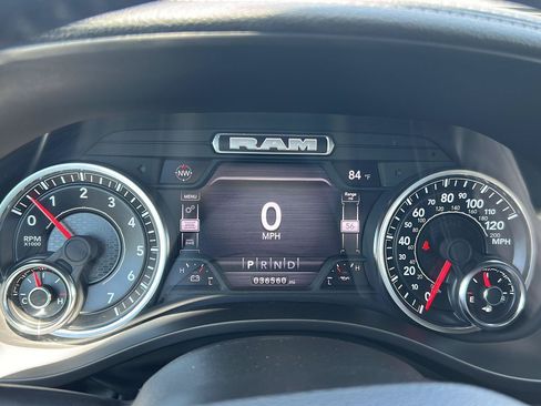 Used 2023 RAM 1500 Laramie AWD/4WD image 11