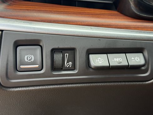 Used 2023 Cadillac XT5 Premium Luxury w/ Technology Package FWD image 26