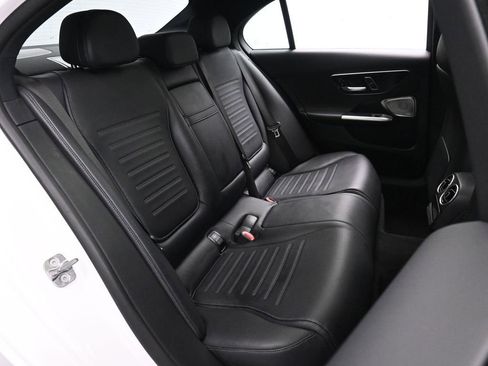 Used 2023 Mercedes-Benz C 300 4MATIC Sedan image 21