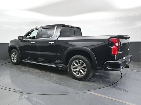 Used 2021 Chevrolet Silverado 1500 High Country w/ Technology Package AWD/4WD image 4