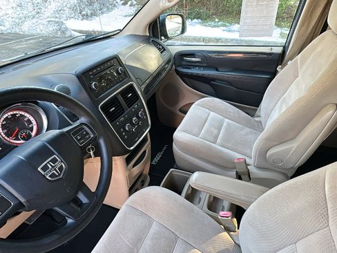 Used 2014 Dodge Grand Caravan SE w/ Quick Order Package 29E SE image 20