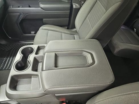 Used 2023 Chevrolet Silverado 1500 LT image 4