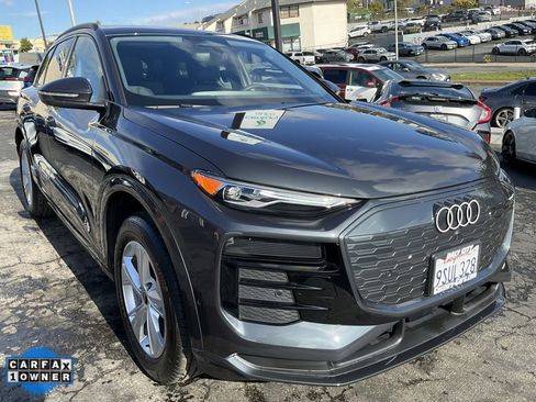Used 2025 Audi Q6 e-tron Premium w/ Convenience Package image 68