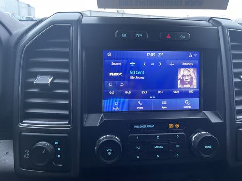 Used 2022 Ford F250 XLT w/ FX4 Off-Road Package image 20