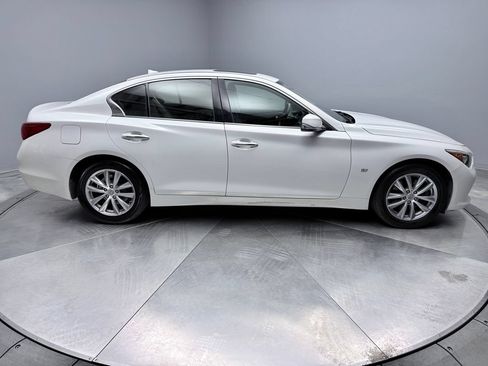 Used 2015 INFINITI Q50 AWD w/ Moonroof Package image 4