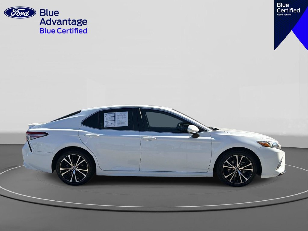 Used 2018 Toyota Camry SE w/ Moonroof Package FWD image 5