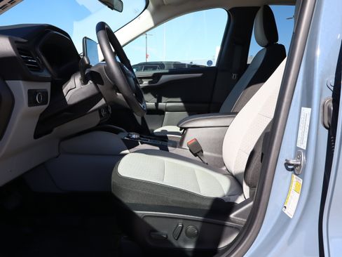 Used 2024 Ford Escape Active image 9