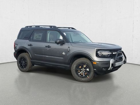 New 2025 Ford Bronco Sport Outer Banks w/ Sasquatch Outer Banks Package AWD/4WD image 2
