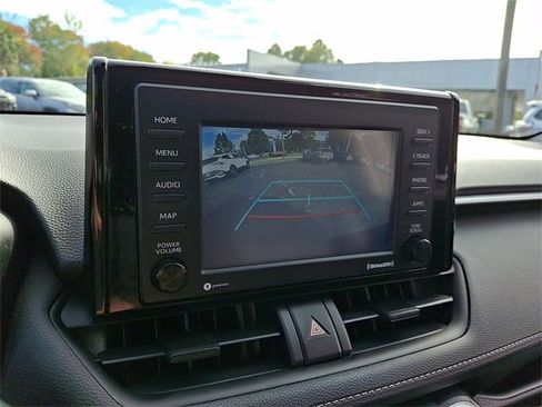 Certified 2020 Toyota RAV4 LE image 18