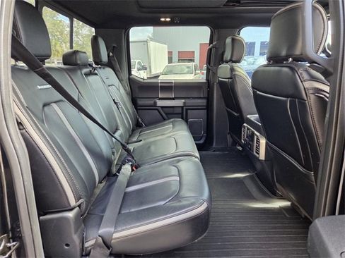 Used 2018 Ford F150 Platinum w/ Equipment Group 701A Luxury image 19
