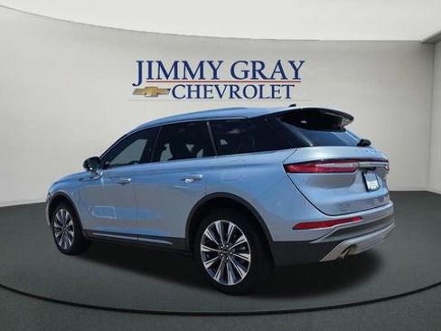 Used 2022 Lincoln Corsair Reserve w/ Equipment Group 201A FWD image 3