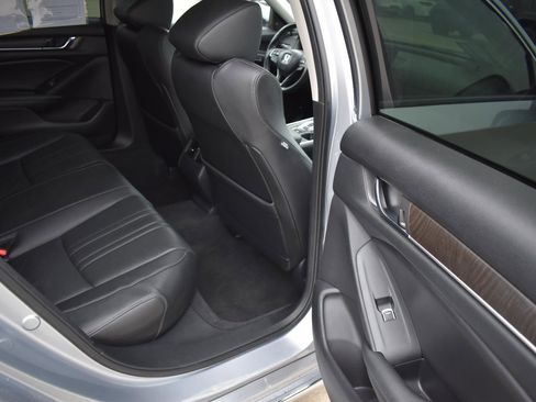 Used 2020 Honda Accord EX-L image 17