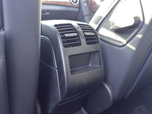 Used 2014 Mercedes-Benz GLK 350 2WD image 28