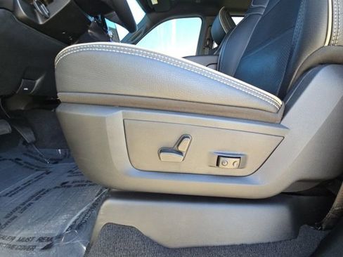 Used 2023 RAM 3500 Limited image 24