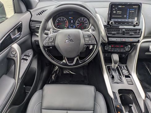 New 2025 Mitsubishi Eclipse Cross SEL image 17