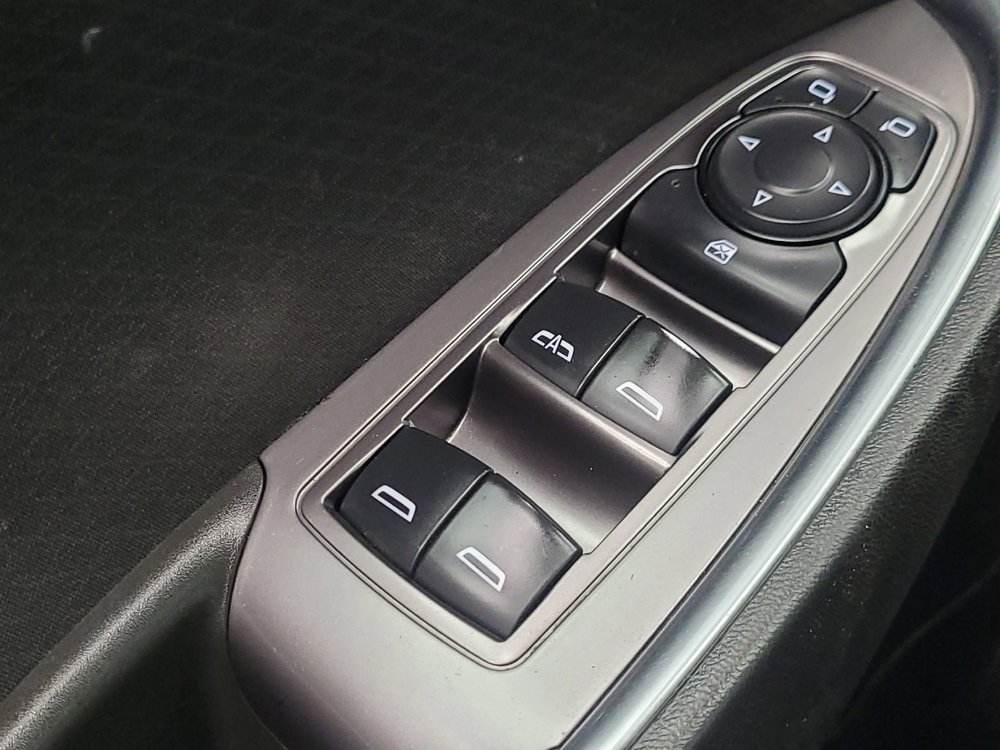 Used 2020 Chevrolet Malibu LT FWD image 27