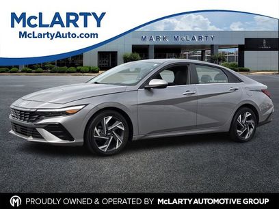 Used 2025 Hyundai Elantra SEL