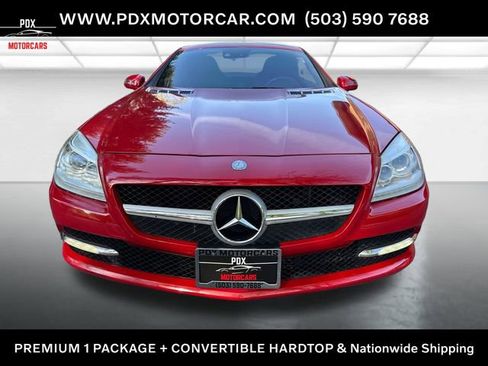 Used 2016 Mercedes-Benz SLK 300 image 8