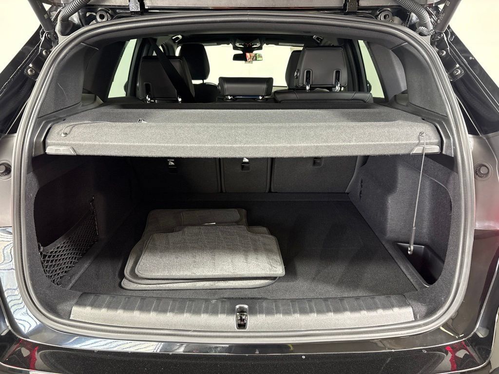 Certified 2025 BMW X1 xDrive28i w/ Convenience Package AWD/4WD image 30