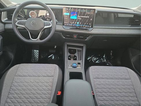 New 2026 Volkswagen Tiguan S image 13