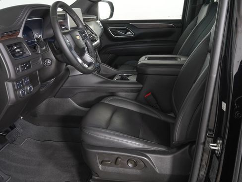 Used 2023 Chevrolet Tahoe LT w/ Luxury Package AWD/4WD image 14