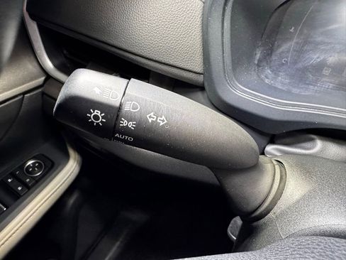 Used 2024 Toyota Grand Highlander XLE image 28