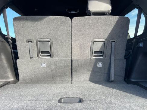 New 2025 Jeep Grand Cherokee L Limited w/ Black Appearance Package image 40