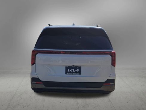 Certified 2025 Kia Carnival SX w/ SX Dark Edition Package image 5
