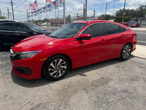 Used 2017 Honda Civic EX image 1