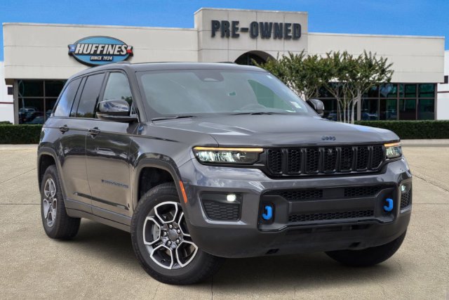 Certified 2022 Jeep Grand Cherokee Trailhawk AWD/4WD image 1