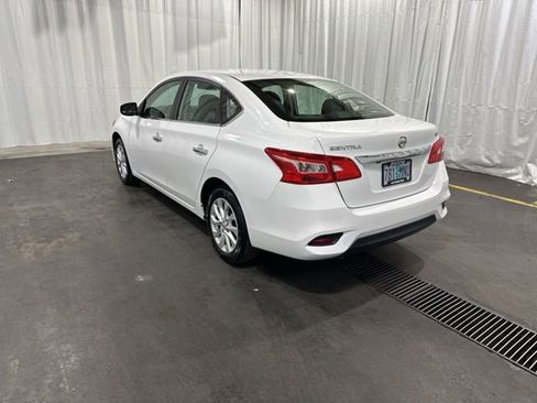 Used 2019 Nissan Sentra SV image 6