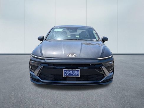 New 2026 Hyundai Sonata SEL FWD image 2
