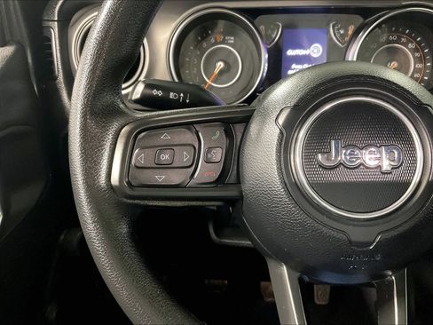 Used 2022 Jeep Wrangler Sport image 22