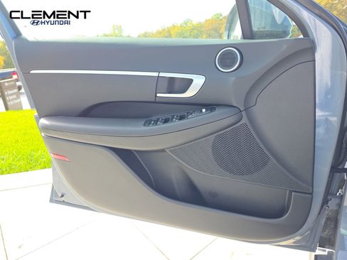 Used 2026 Hyundai Sonata SE FWD image 24