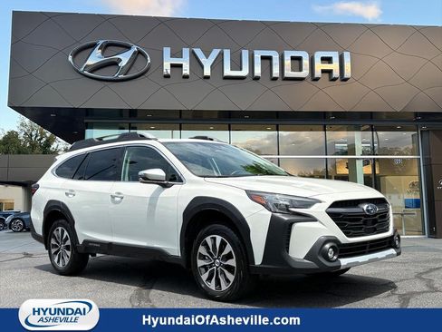 Used 2024 Subaru Outback Touring AWD/4WD image 1