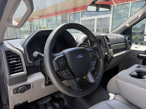Used 2021 Ford F550 2WD Regular Cab Super Duty image 22