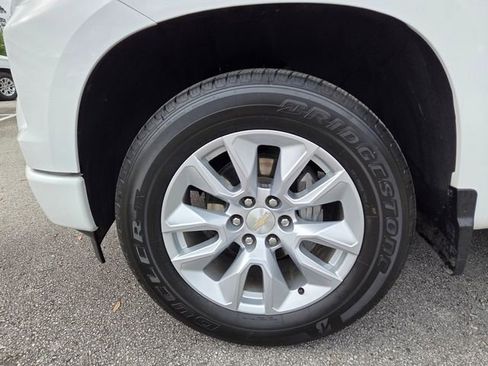 Certified 2023 Chevrolet Silverado 1500 Custom RWD image 11