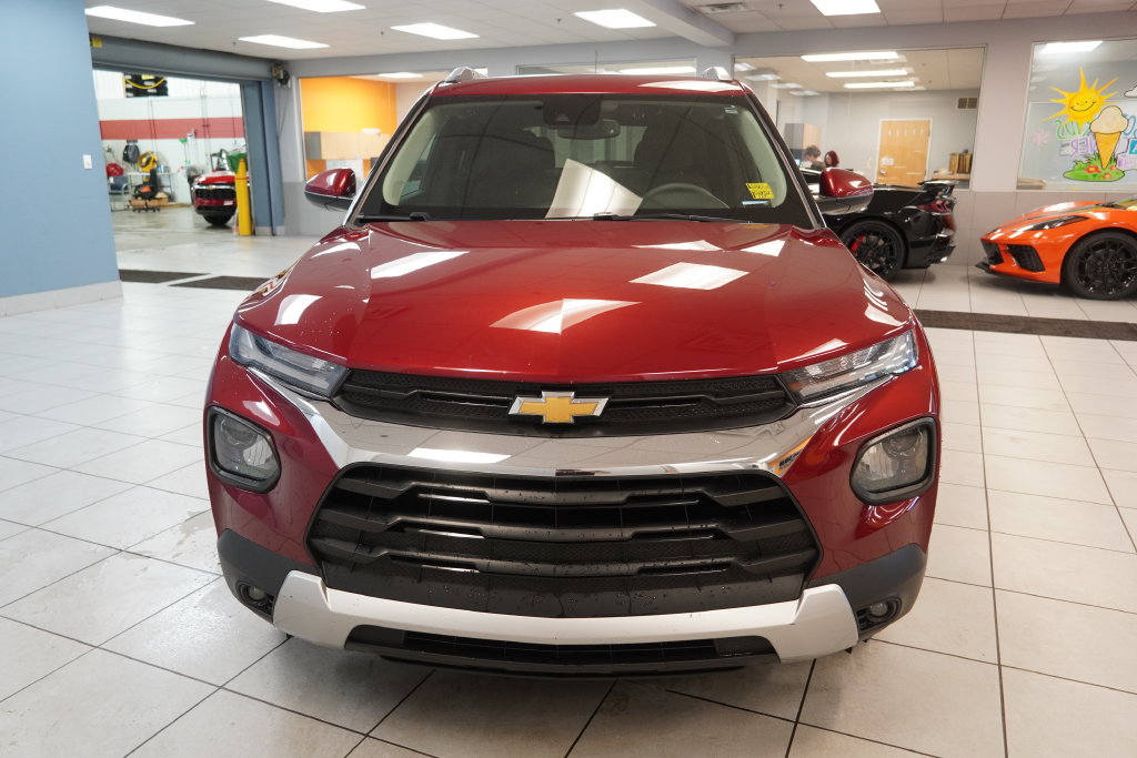 Used 2022 Chevrolet TrailBlazer LT w/ Convenience Package FWD image 14