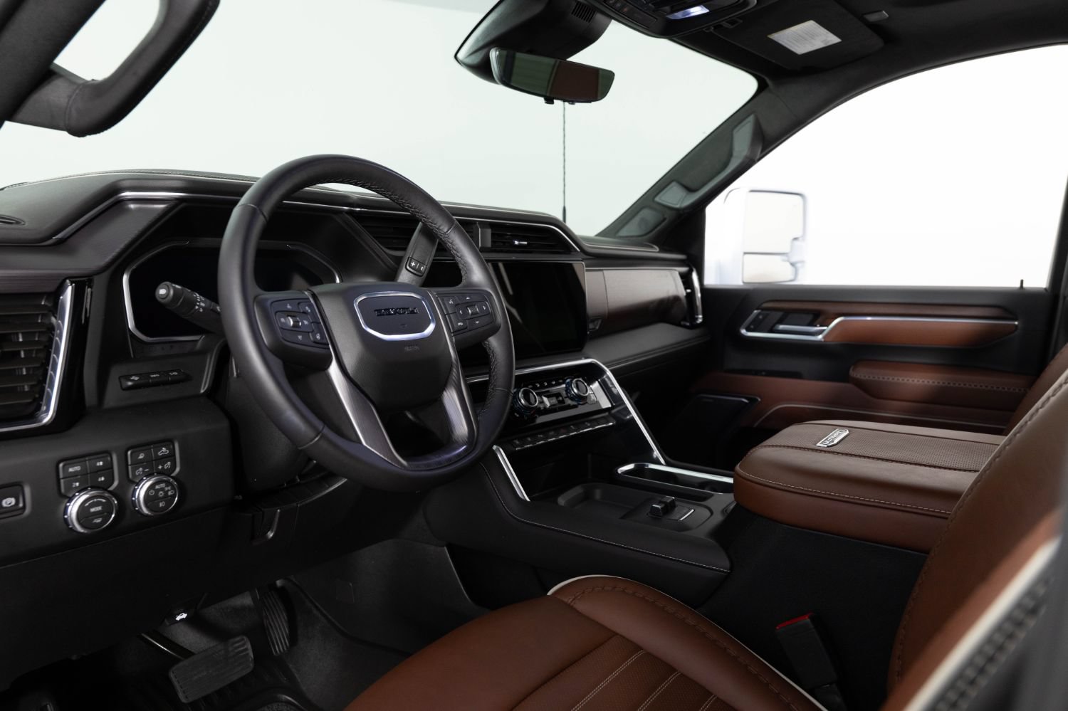 Used 2026 GMC Sierra 3500 Denali Ultimate AWD/4WD image 12